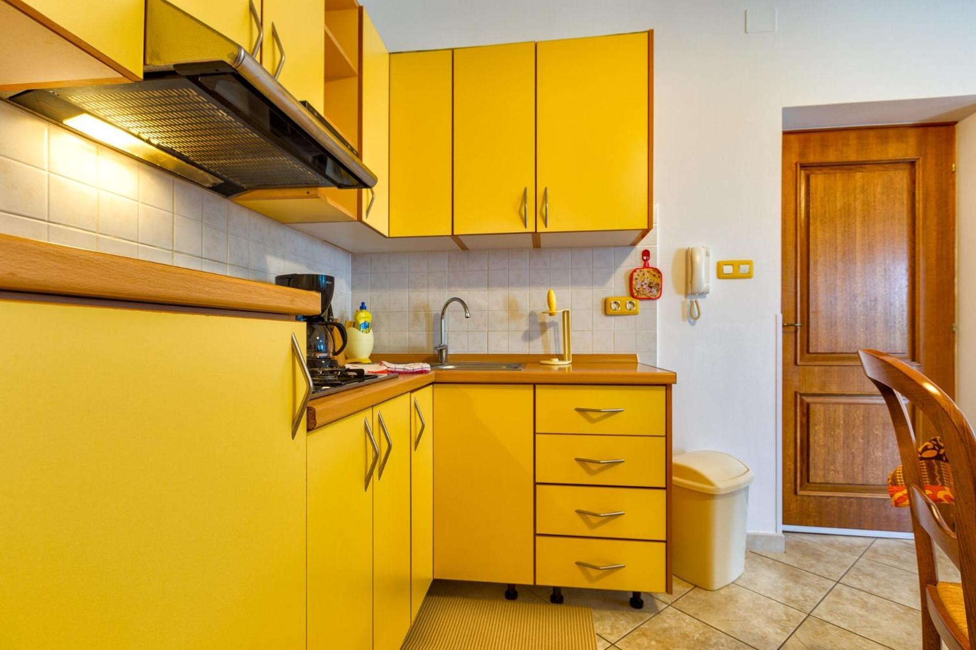 Apartments With A Parking Space มาลีโลชินจ์ ห้อง รูปภาพ